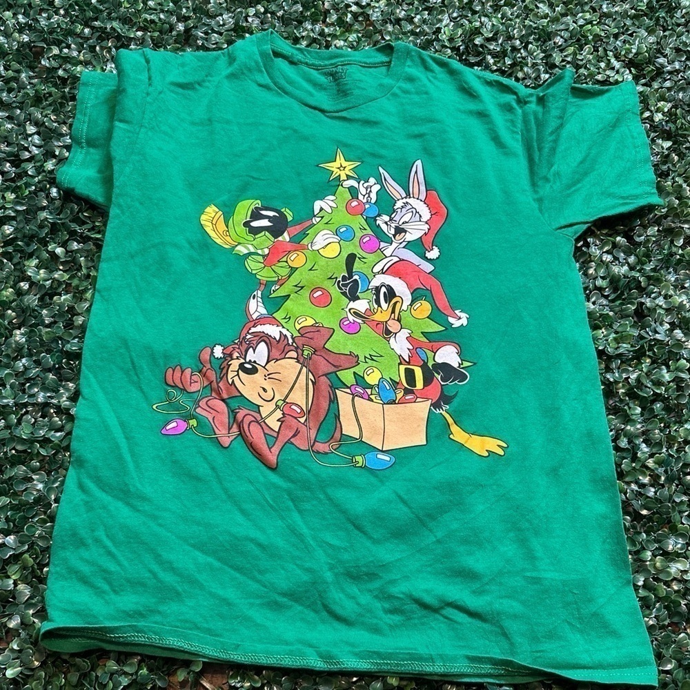 Looney Tunes Character Graphic Print Tee Green Multicolored T-Shirt Size M Xmas - Picture 2 of 5